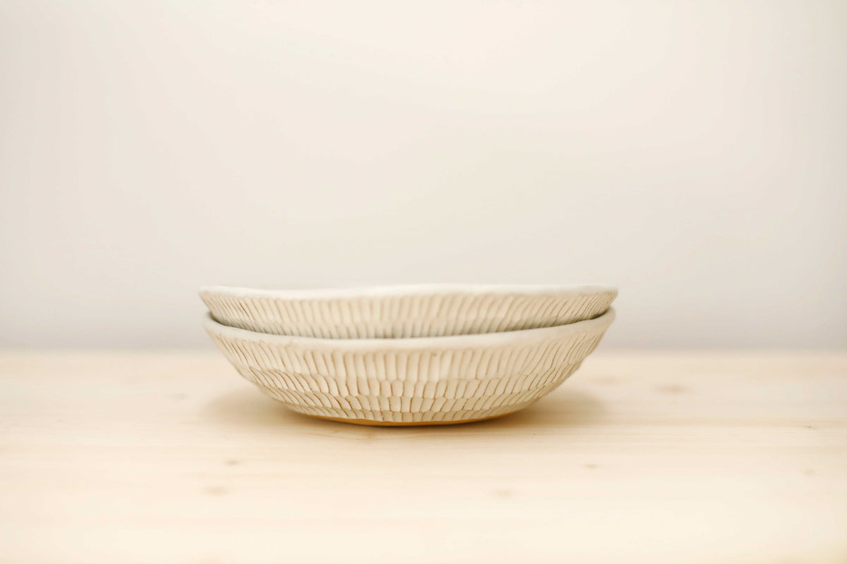 TEXTURED BOWL | Madoka Rindal